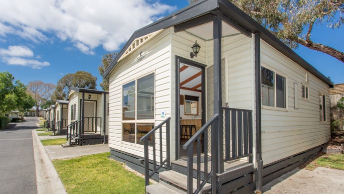 2 Bedroom Holiday Unit 6 Berth